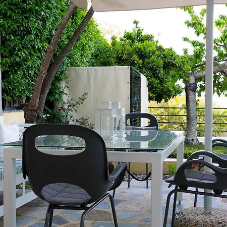 Sea Path Apartment Palaiontsiflikion Exterior photo