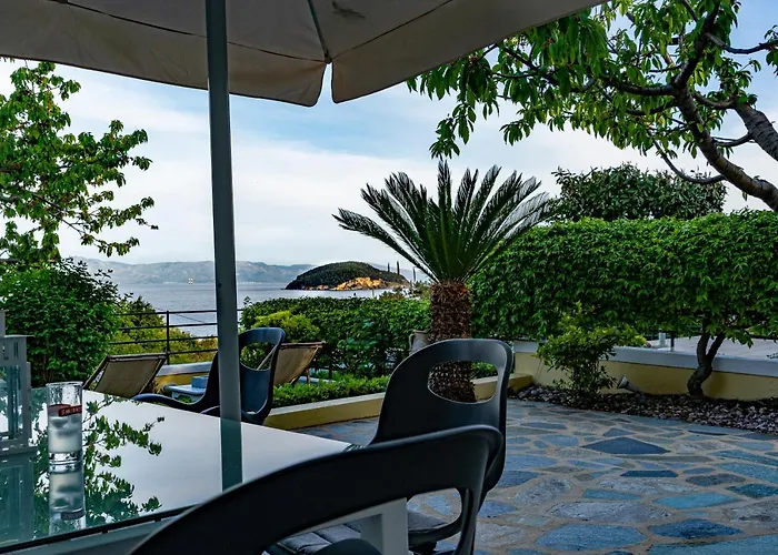 Sea Path Apartment